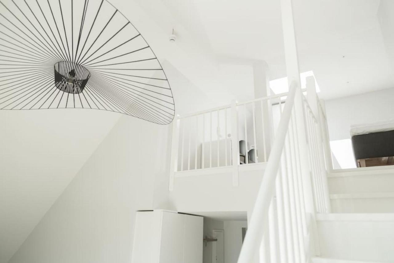 All In One Loft With Balcony And Free Parking Lidingö Eksteriør bilde